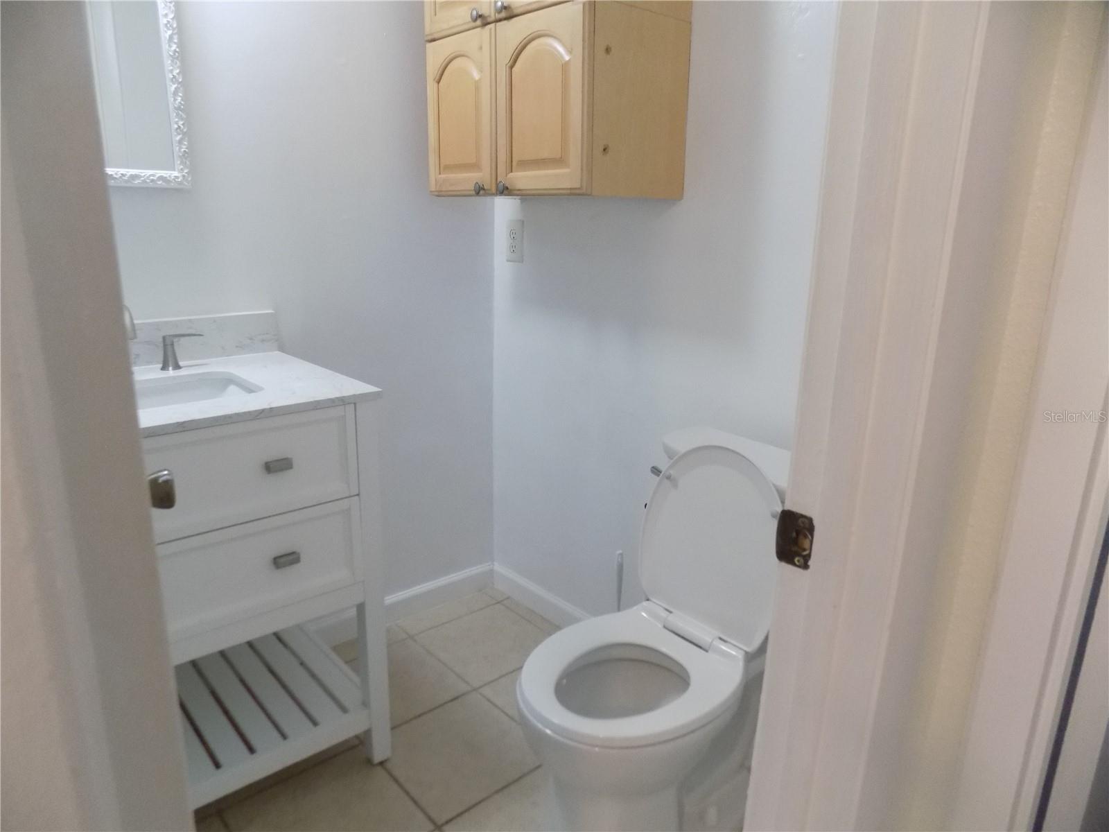 Image 33 of 60 For 2811 Archer Road W 191