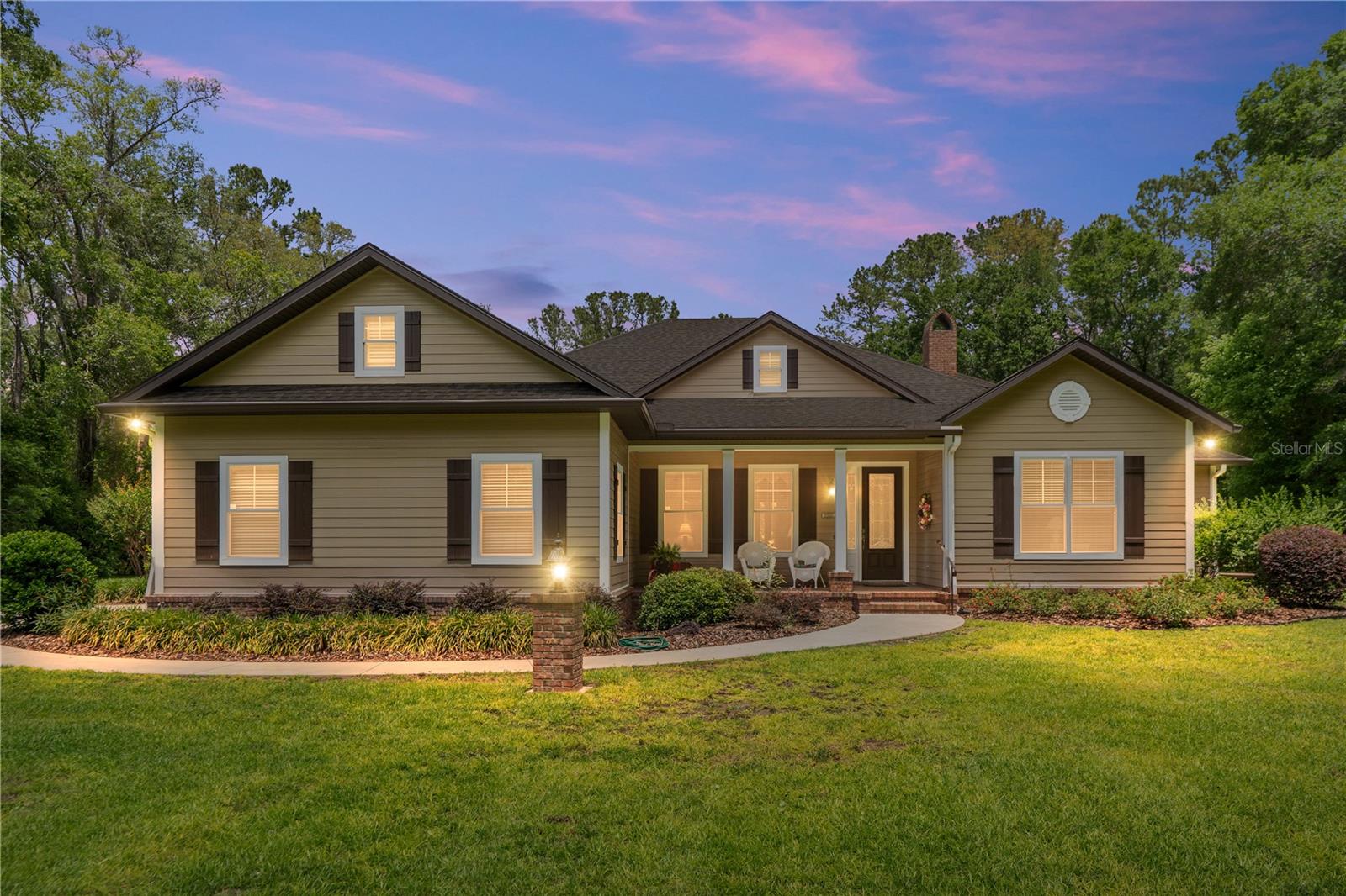 Image 2 of 100 For 19138 76th Avenue
