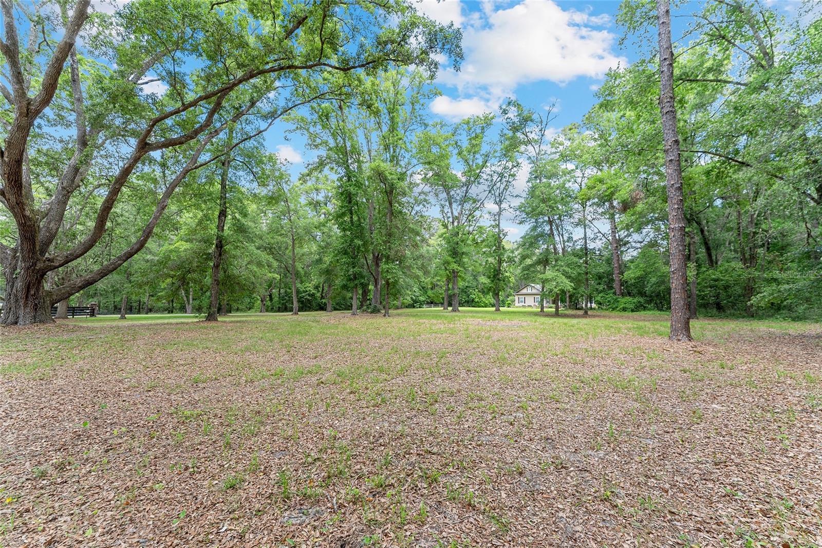 Image 85 of 100 For 19138 76th Avenue