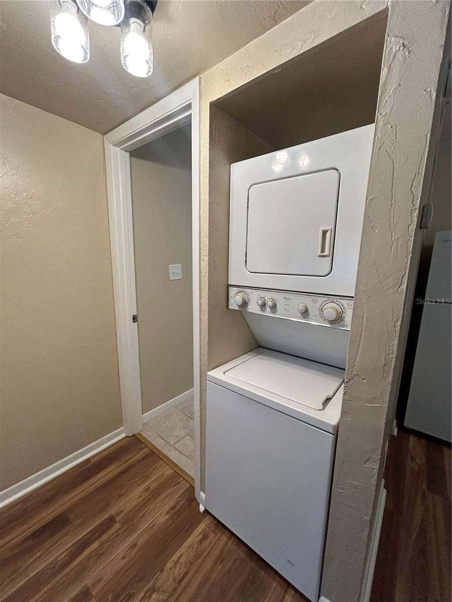 Image 10 of 14 For 1035 9th Street 2
