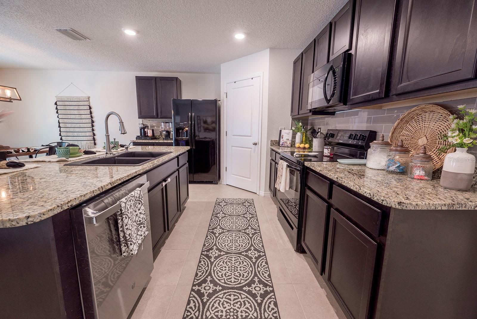Image 10 of 54 For 25175 8th Road