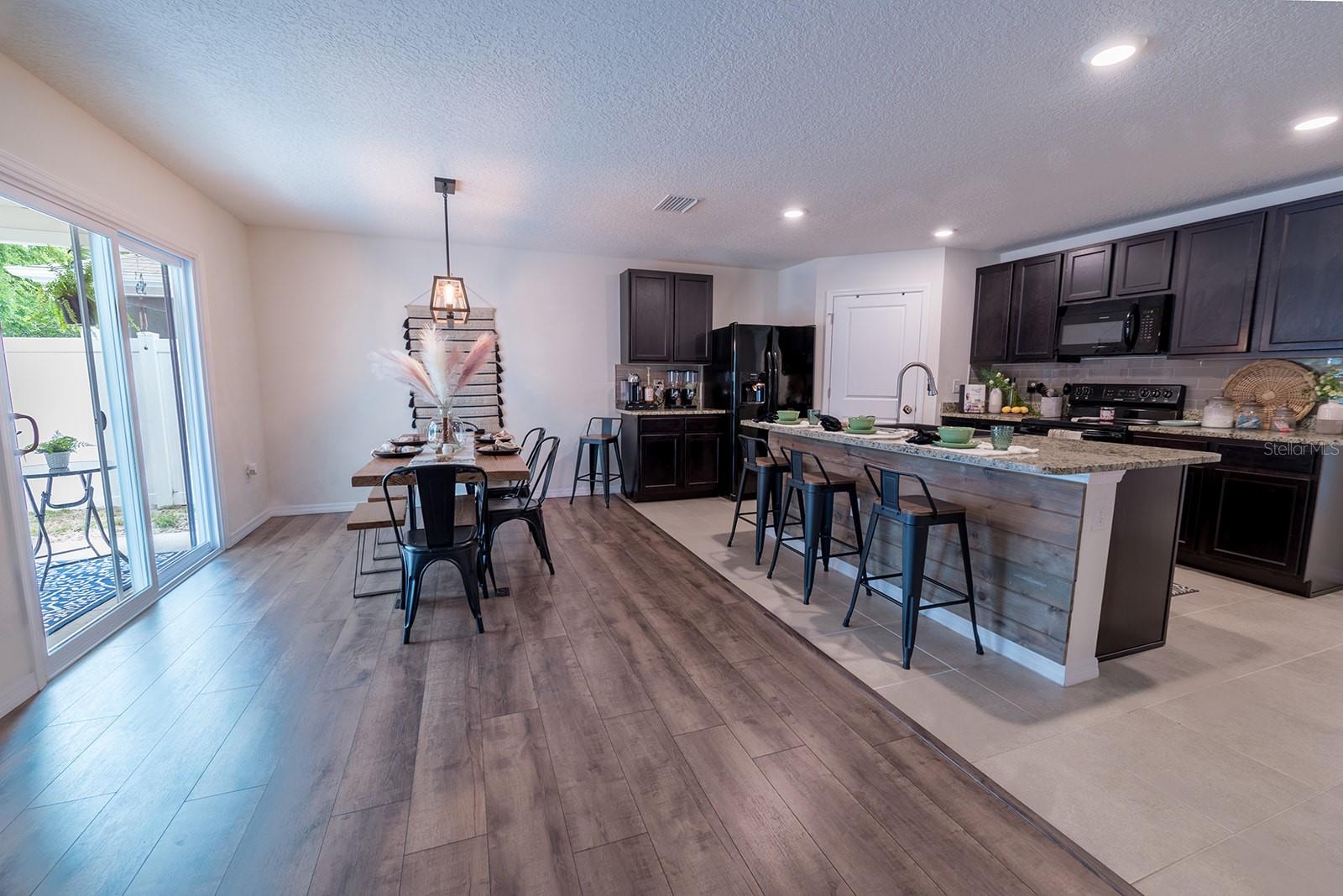 Image 21 of 54 For 25175 8th Road