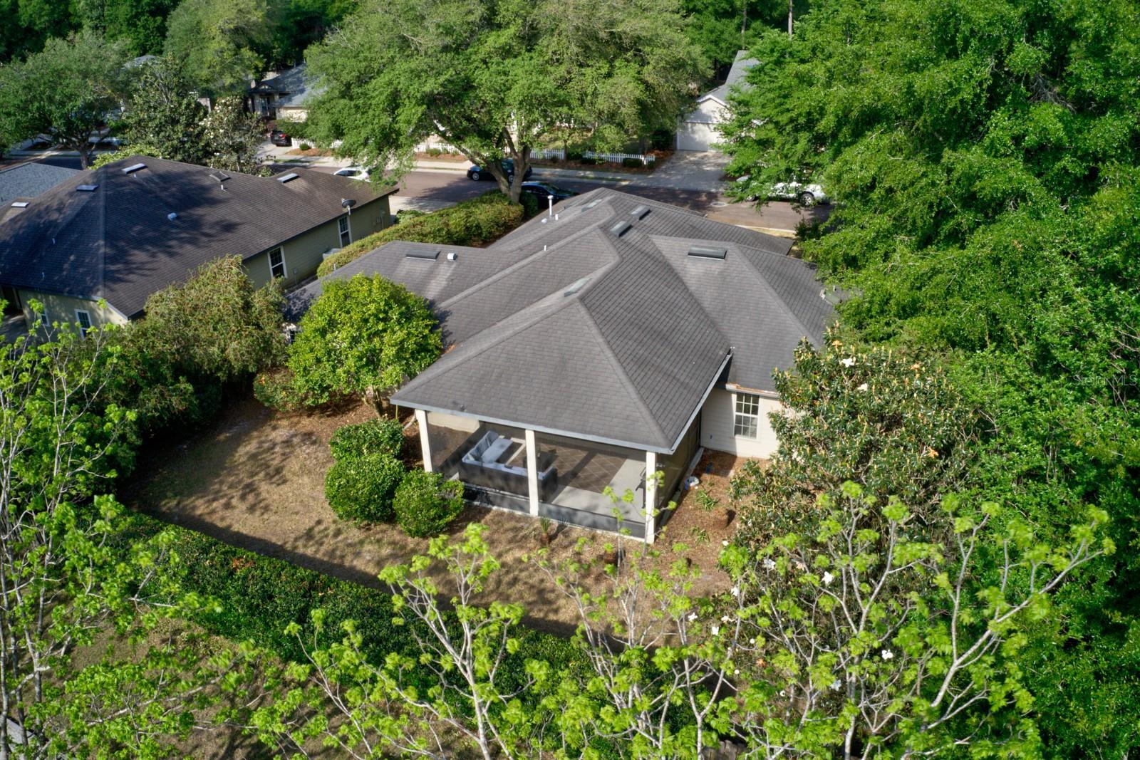 Image 12 of 32 For 7103 85th Terrace