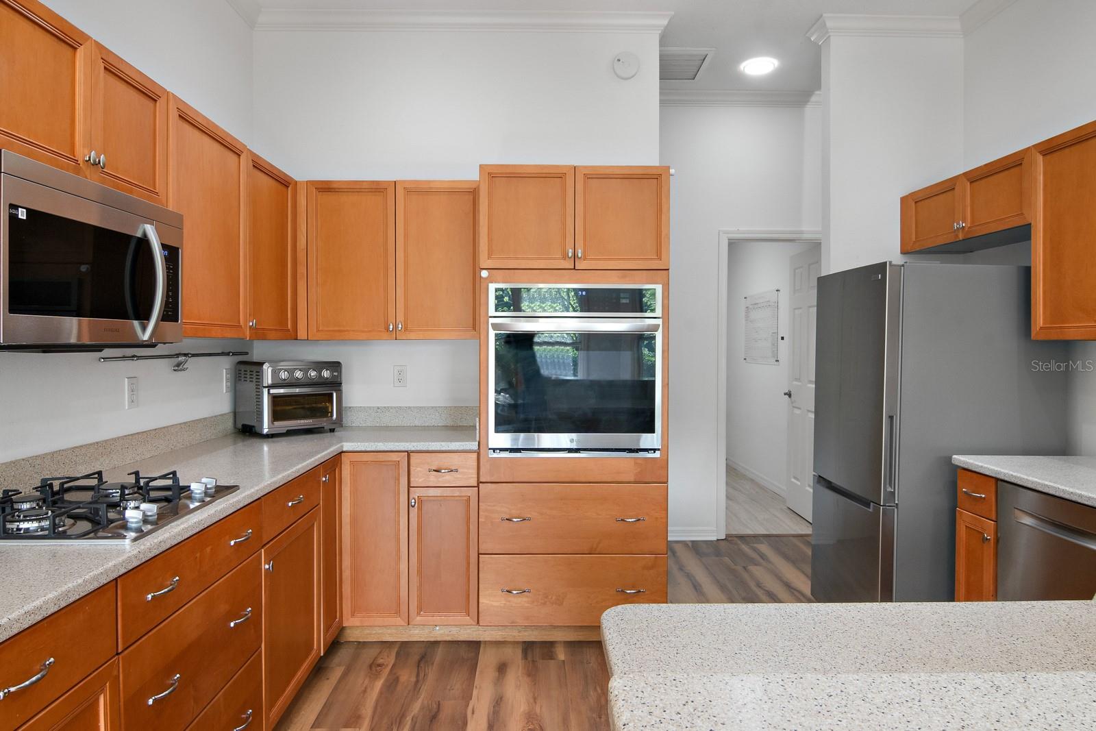 Image 22 of 32 For 7103 85th Terrace