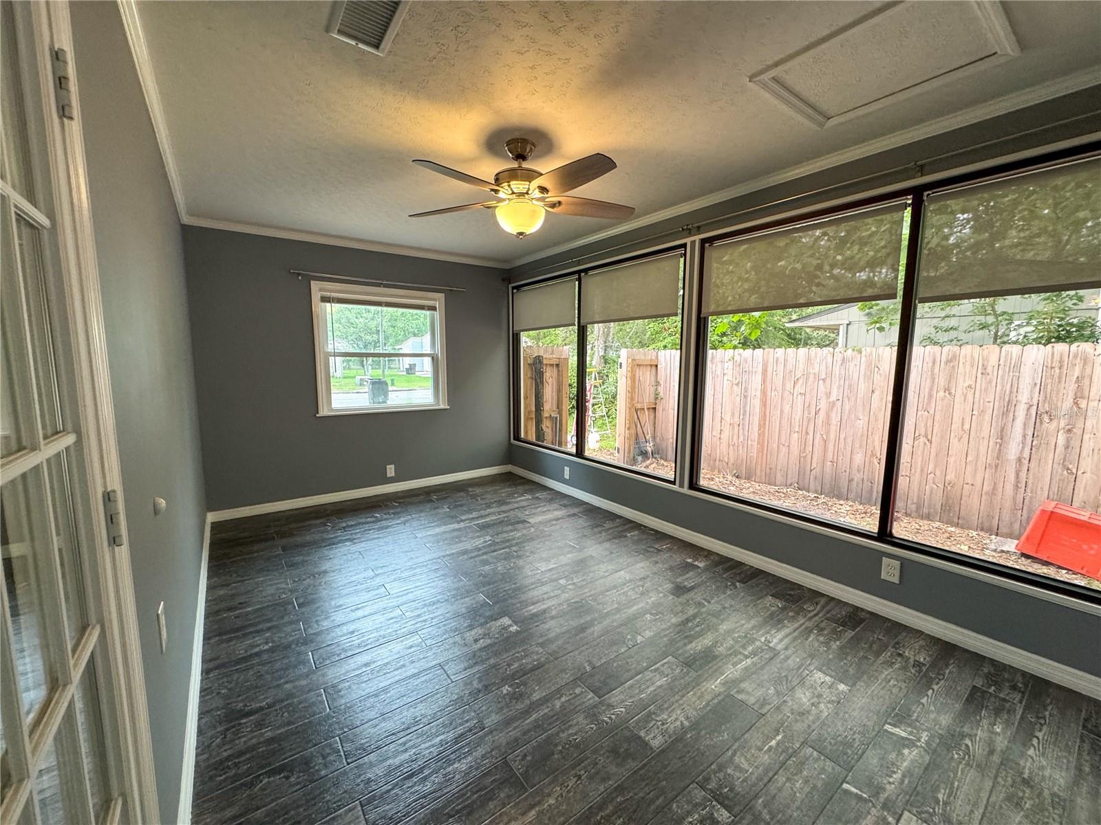 Image 18 of 30 For 2715 47th Place