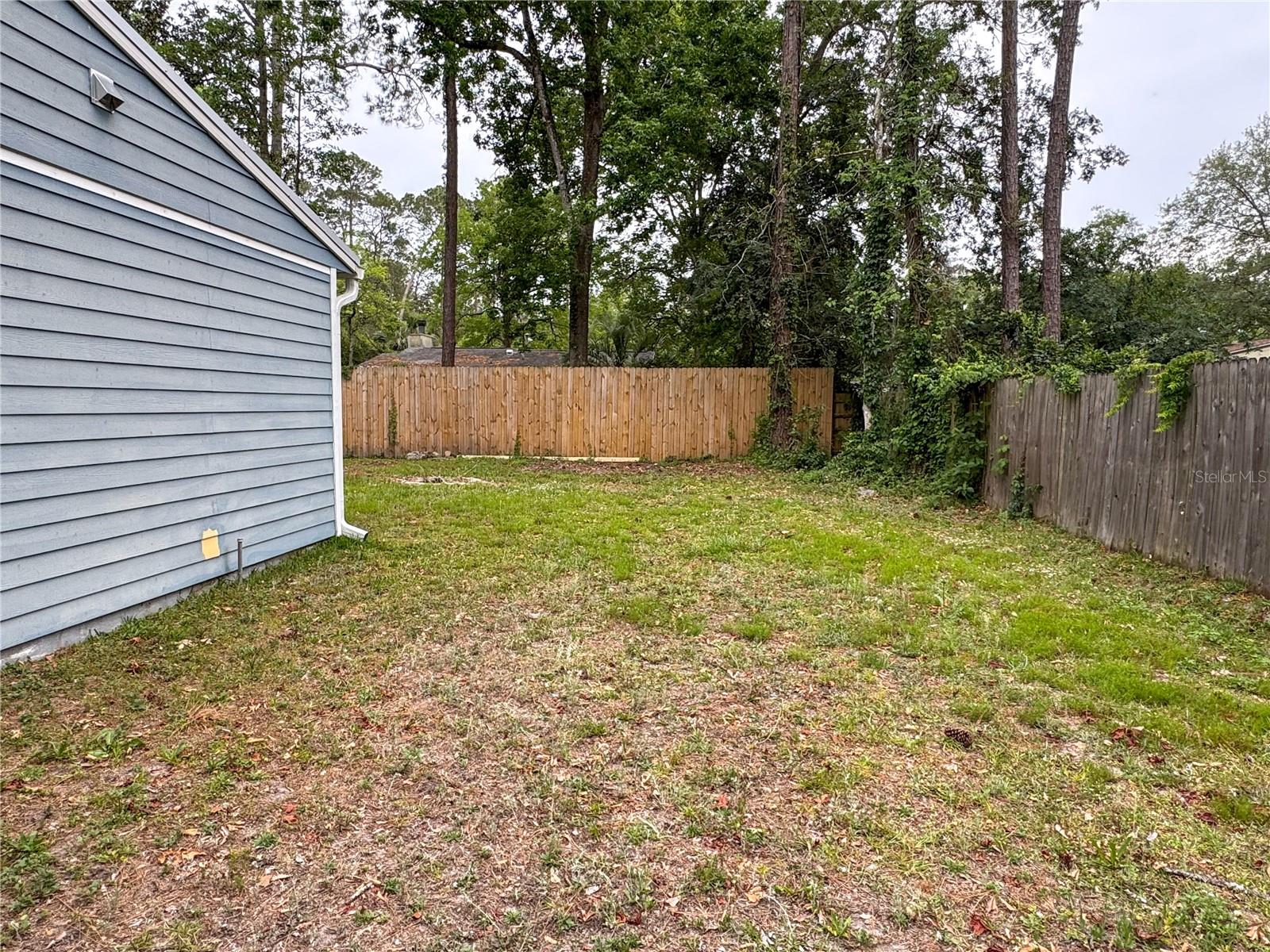 Image 3 of 30 For 2715 47th Place