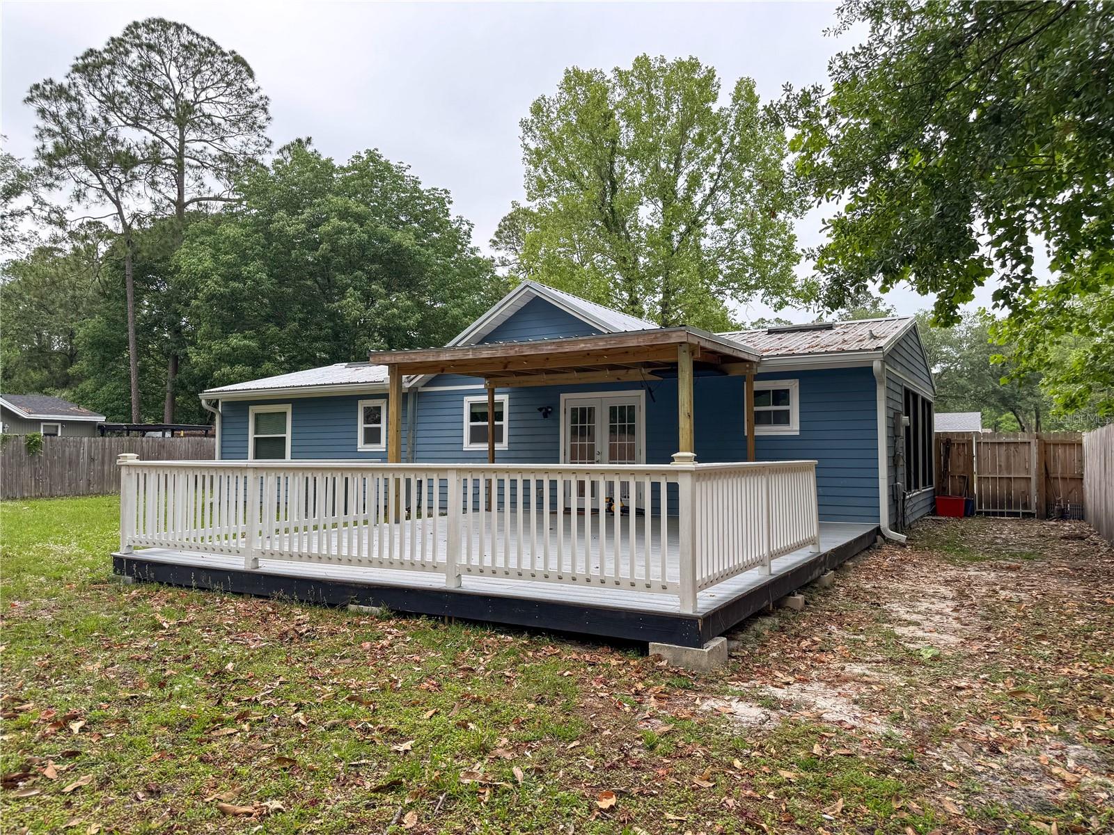Image 7 of 30 For 2715 47th Place