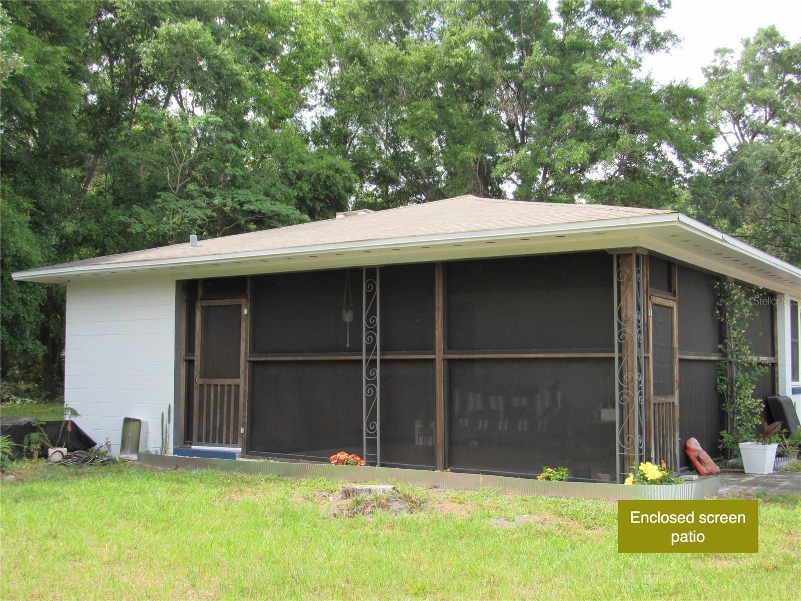 Image 32 of 40 For 20526 State Road 121