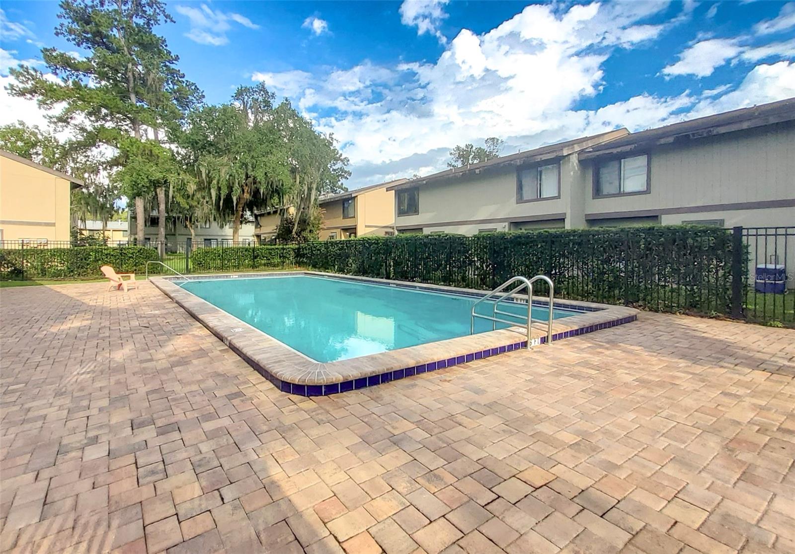 Image 41 of 43 For 2300 43rd Street T-3 - Room
