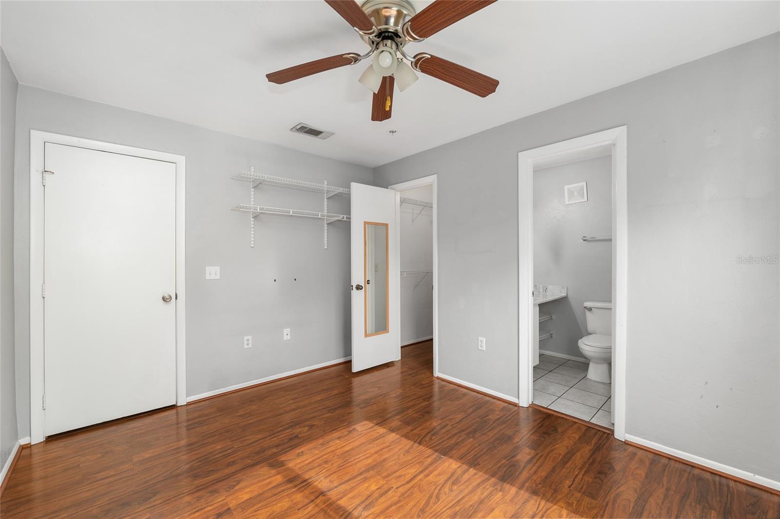 Image 30 of 49 For 4000 23rd Street 2-305