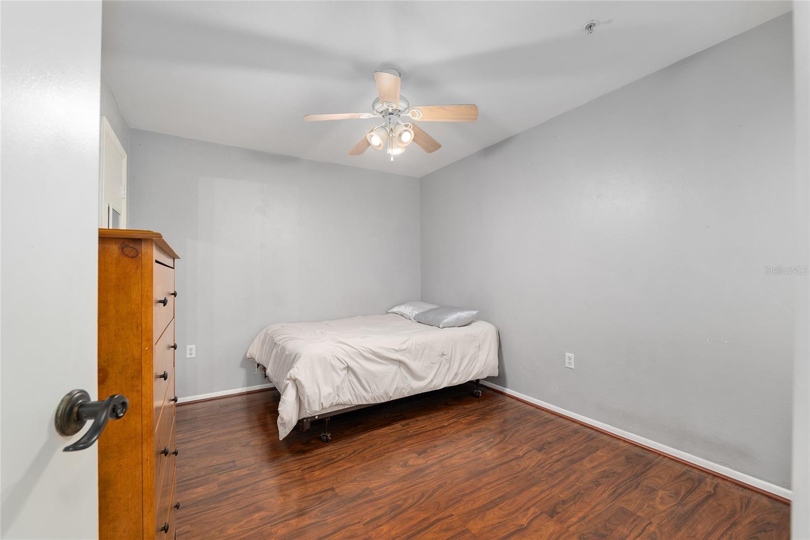 Image 34 of 49 For 4000 23rd Street 2-305