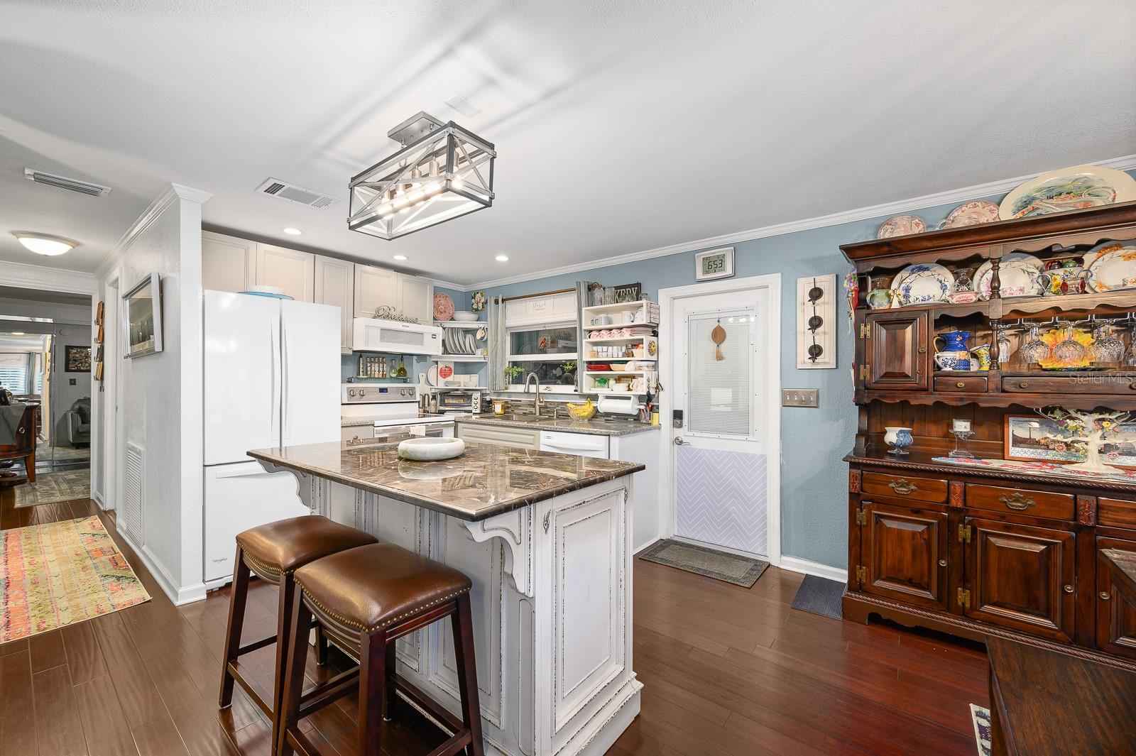 Image 10 of 36 For 8529 40th Terrace