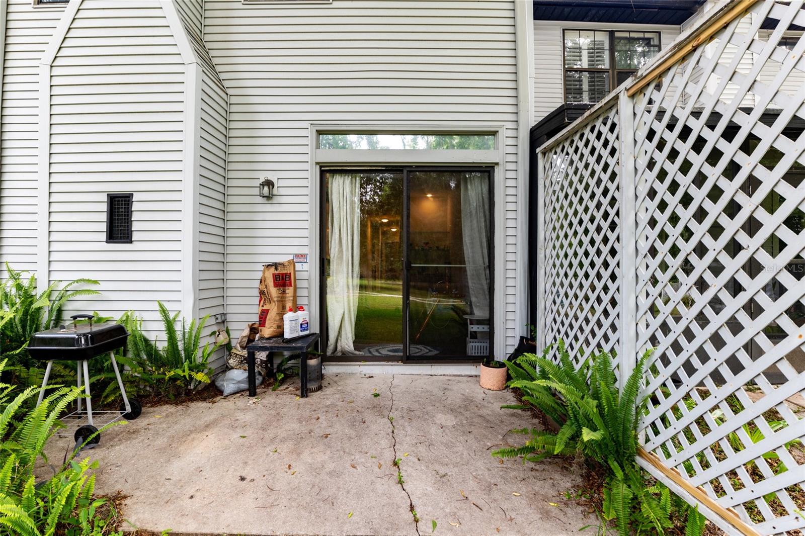 Image 37 of 58 For 938 42nd Terrace