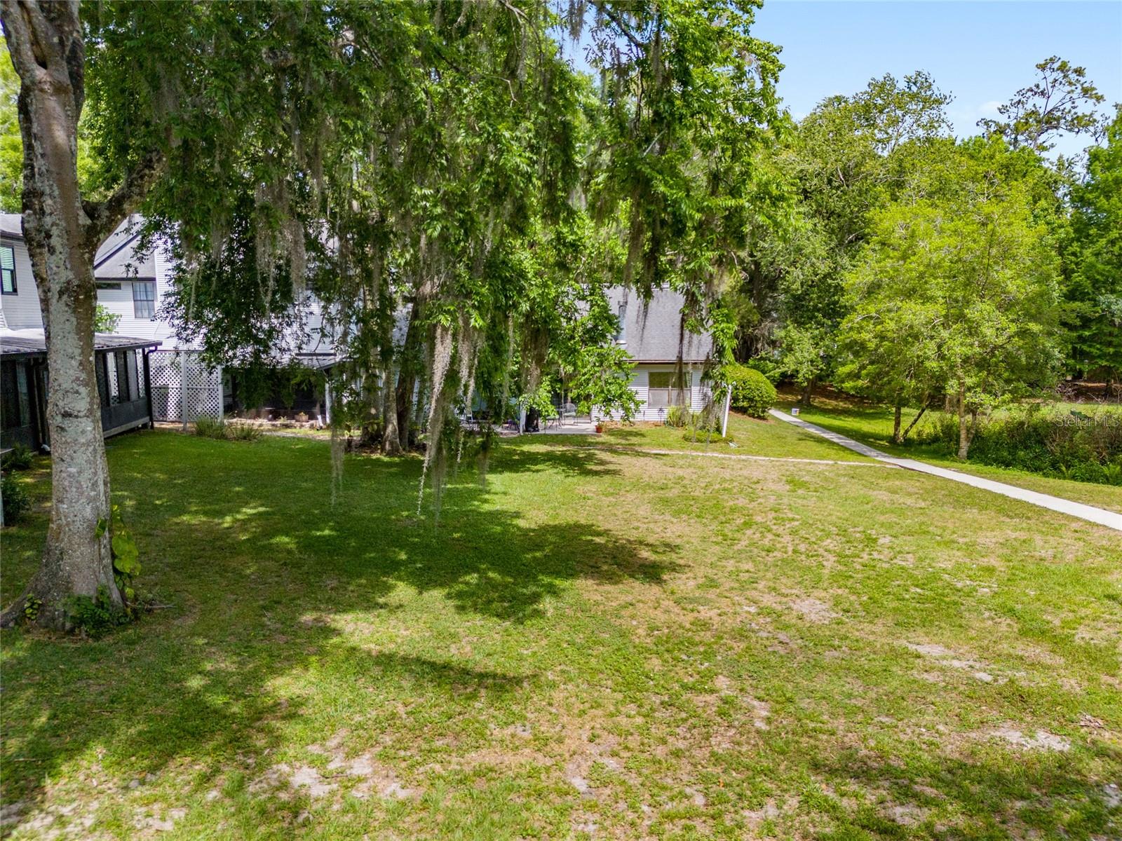 Image 44 of 58 For 938 42nd Terrace