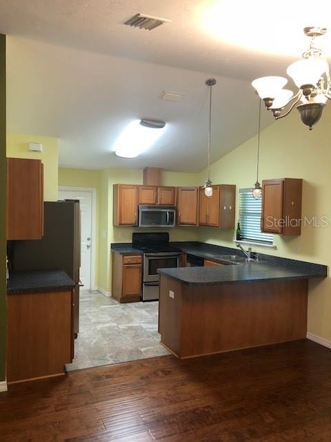 Image 6 of 17 For 9726 95th Place