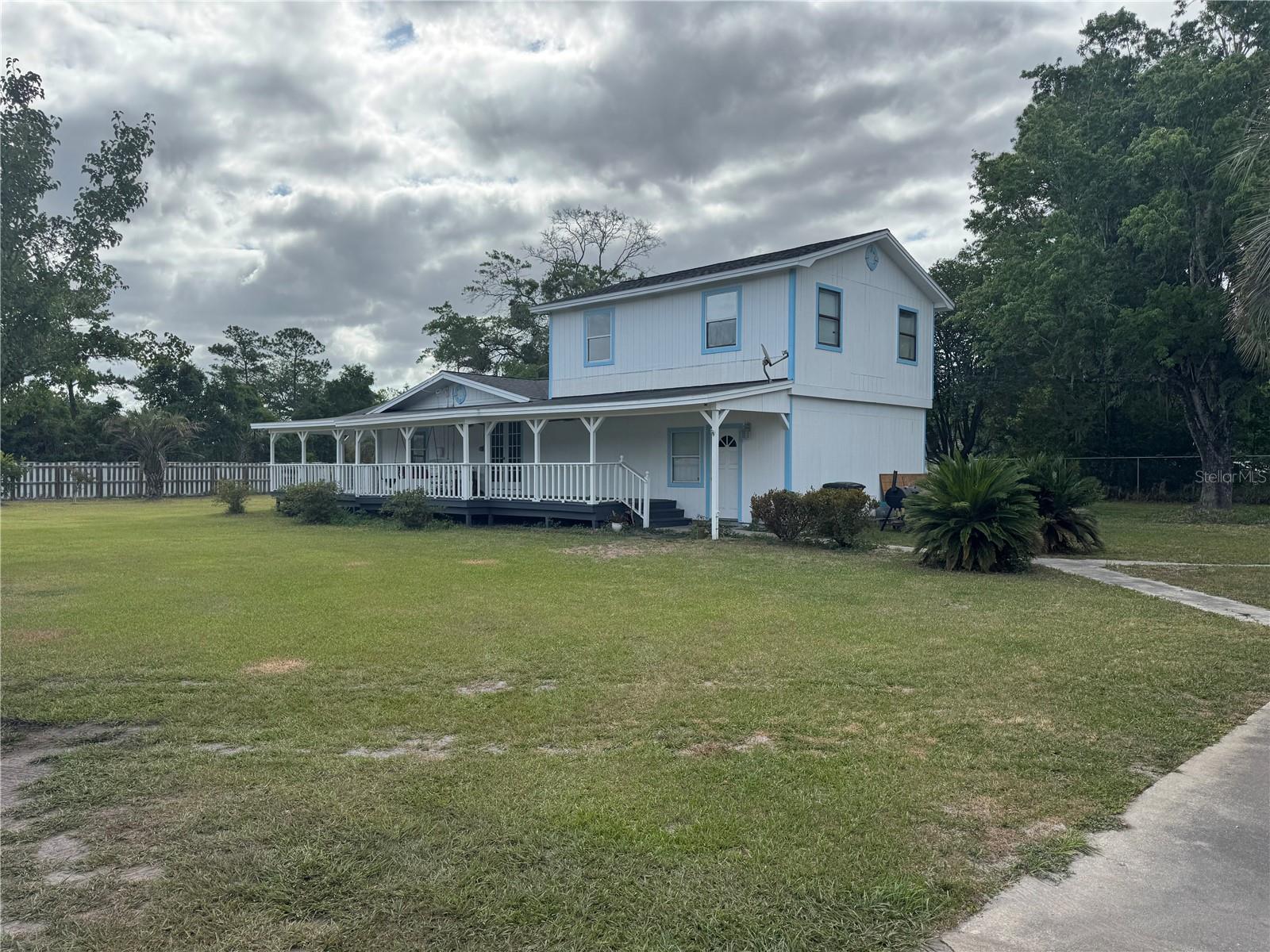 Image 7 of 16 For 5515-5517 Shad Road