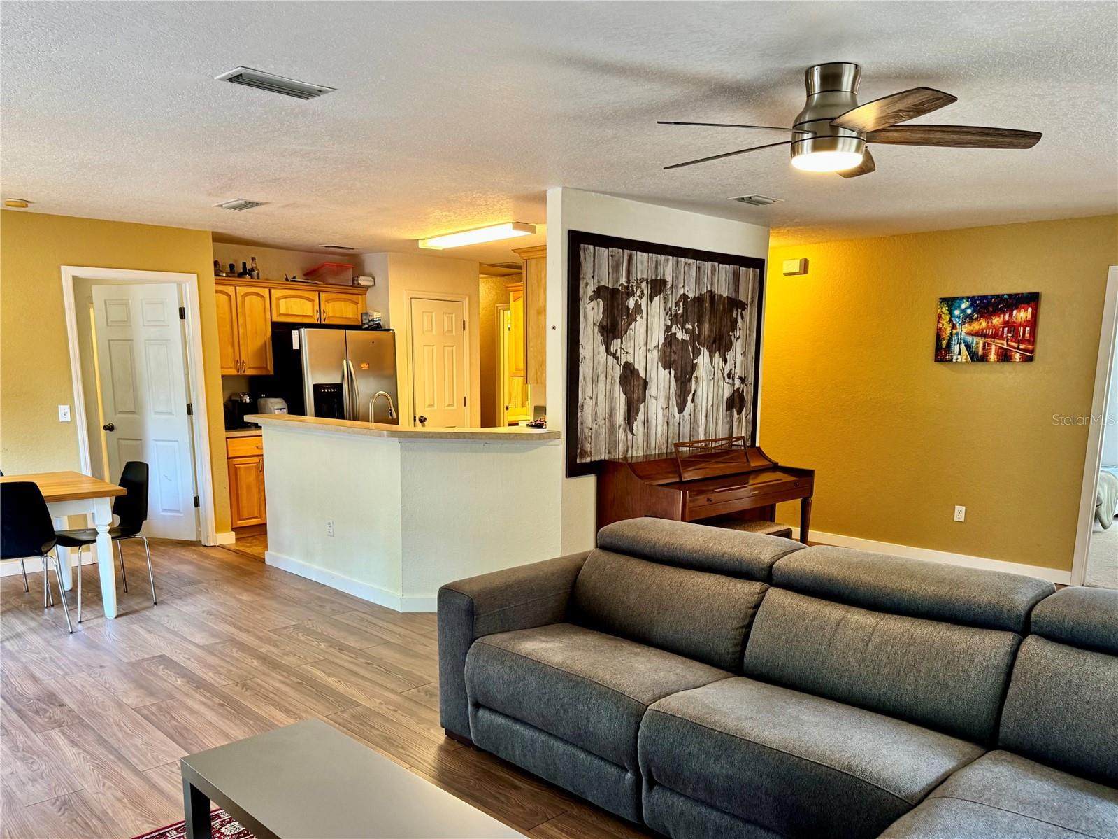Image 13 of 47 For 5722 85th Street