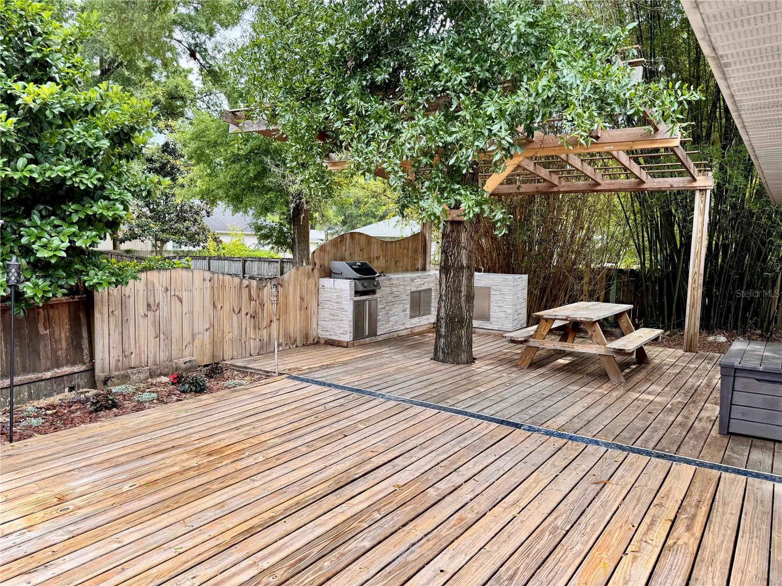 Image 3 of 47 For 5722 85th Street