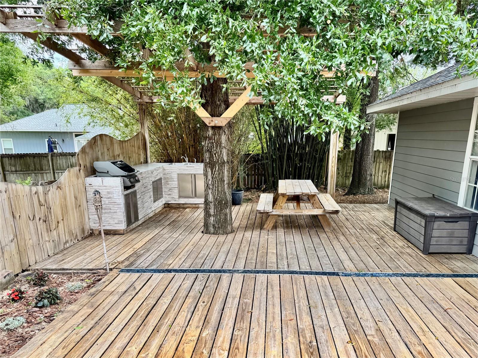 Image 30 of 47 For 5722 85th Street