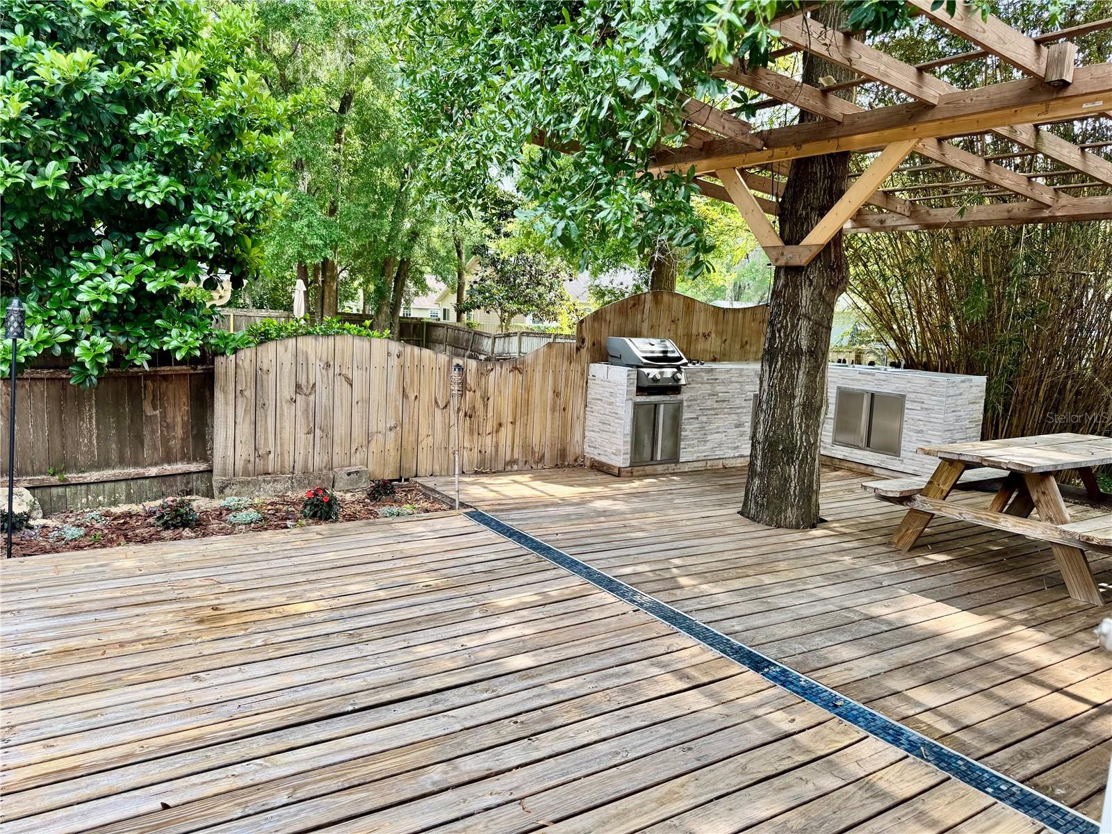 Image 39 of 47 For 5722 85th Street