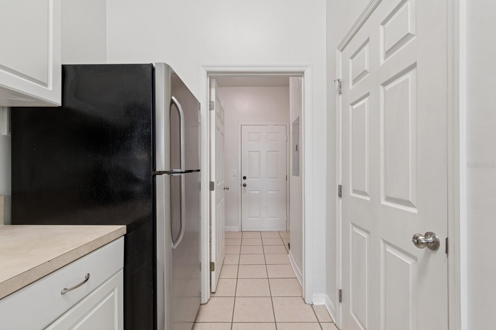 Image 12 of 51 For 13200 Newberry Road 18