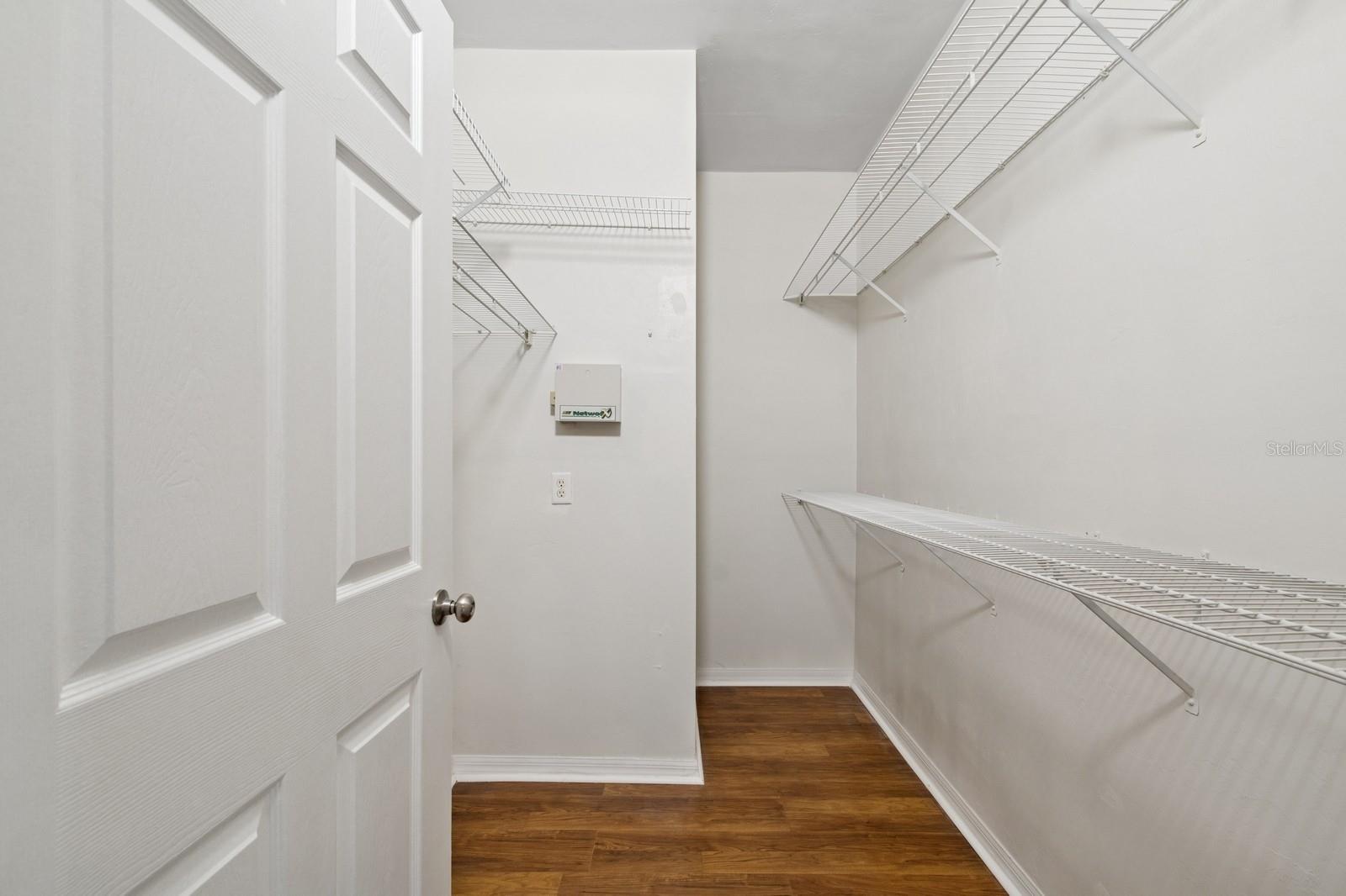 Image 33 of 51 For 13200 Newberry Road 18