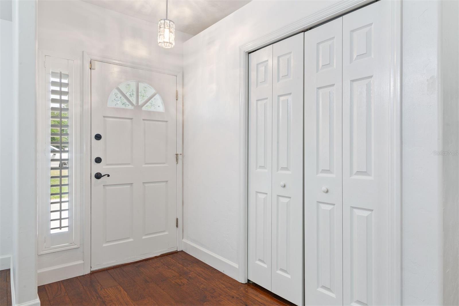 Image 5 of 31 For 9505 4th Place