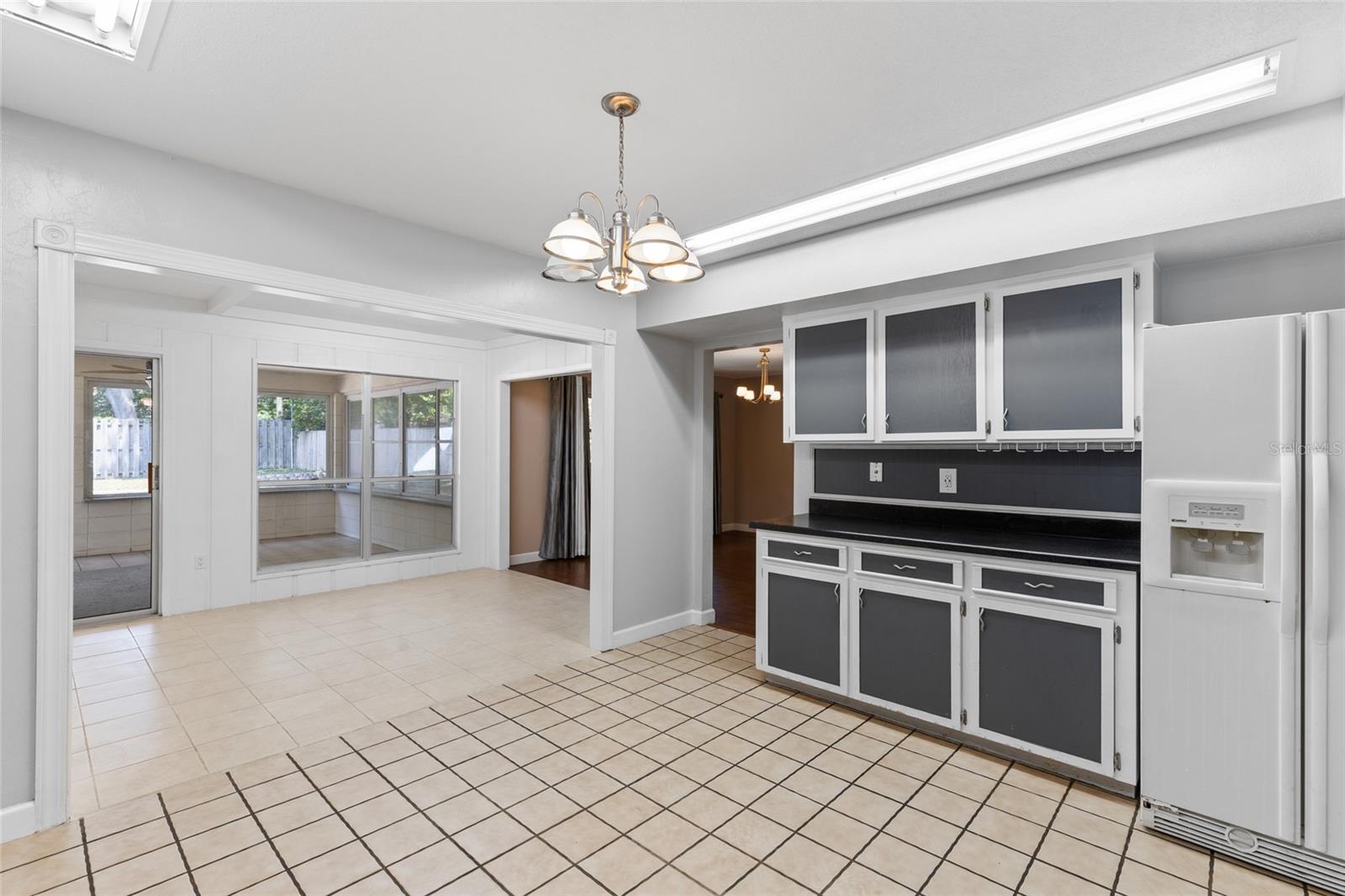 Image 14 of 49 For 1826 21st Street