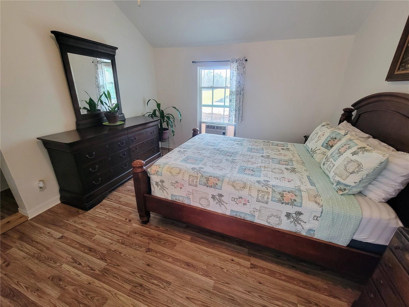 Image 17 of 81 For 9150 151st Lane