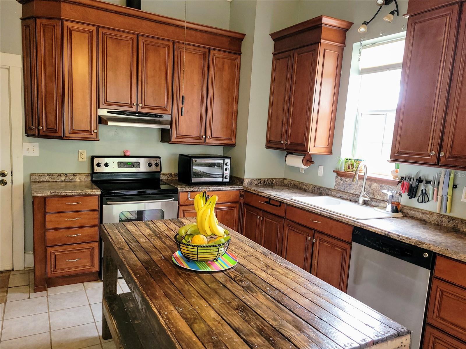Image 6 of 81 For 9150 151st Lane