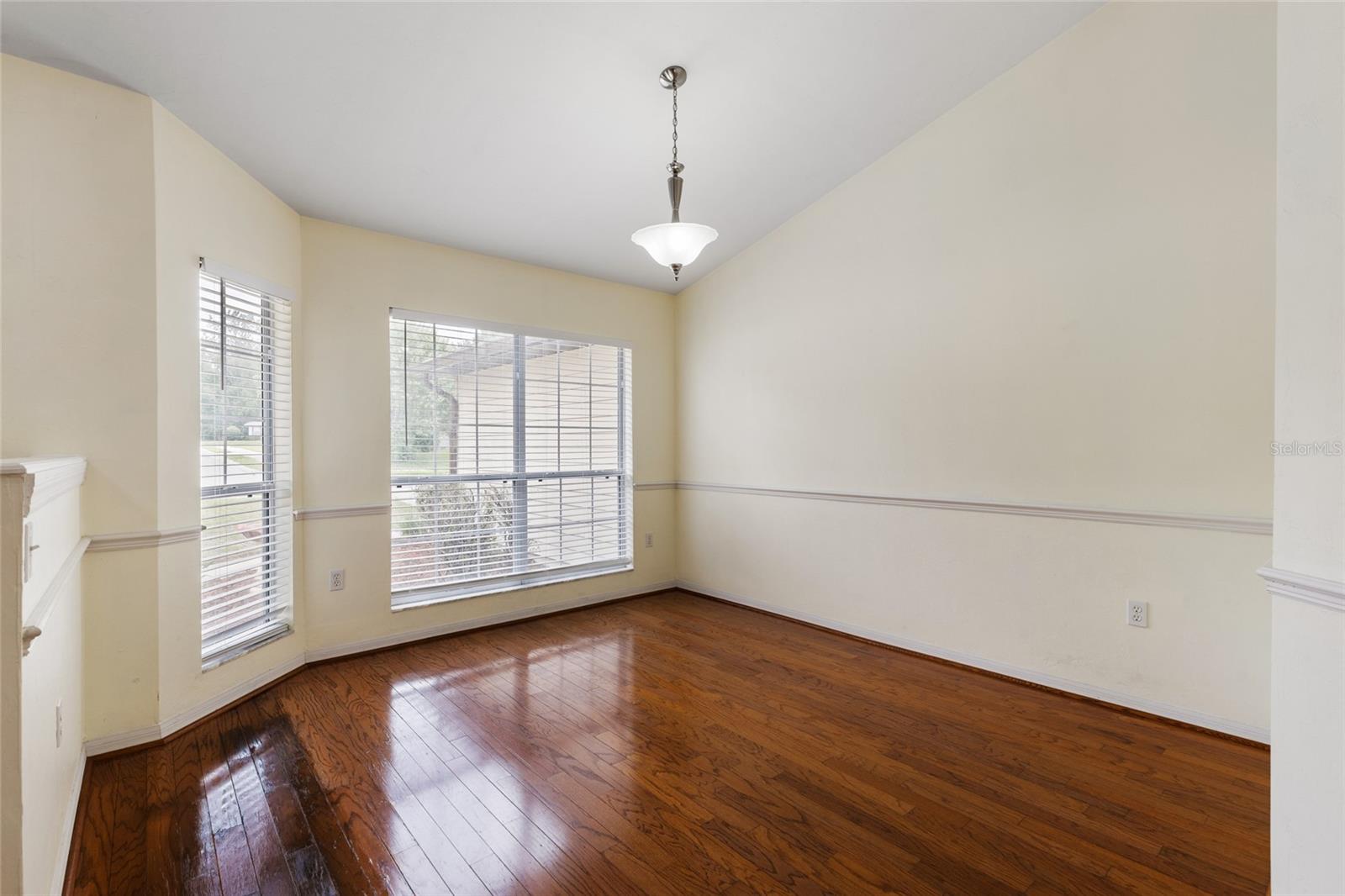 Image 6 of 30 For 8707 10th Place