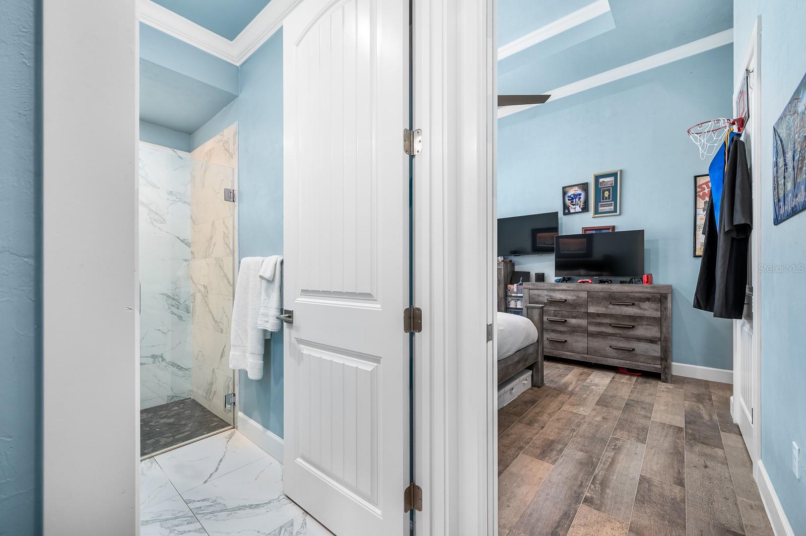 Image 38 of 65 For 2734 105th Street