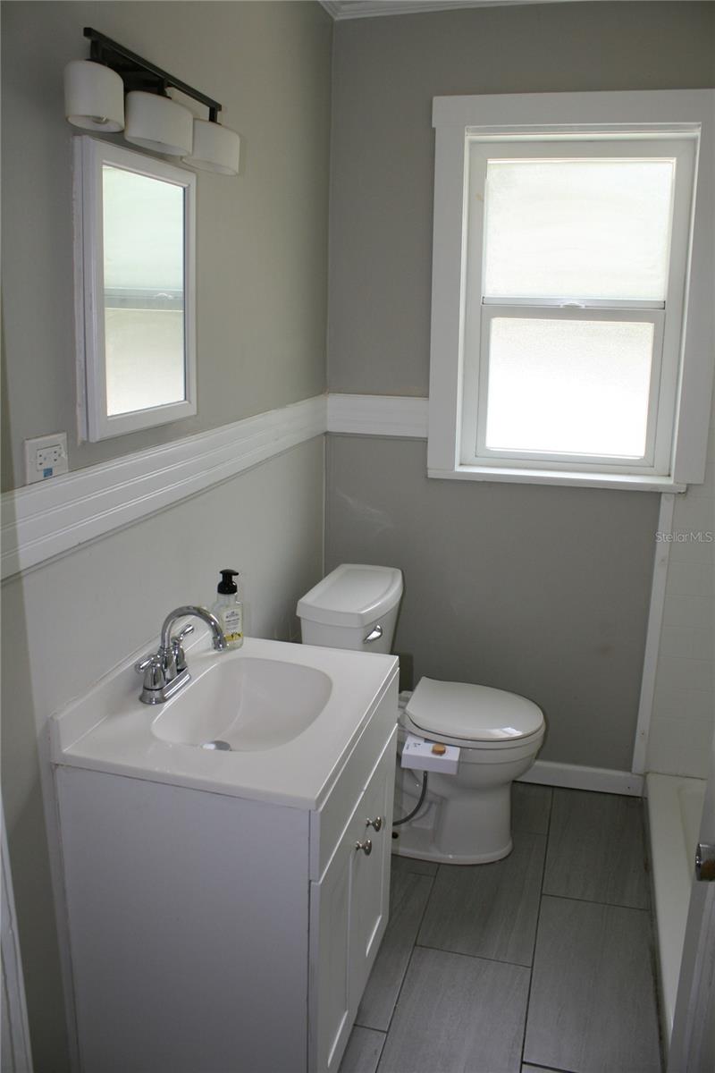 Image 20 of 30 For 1615 7th Avenue
