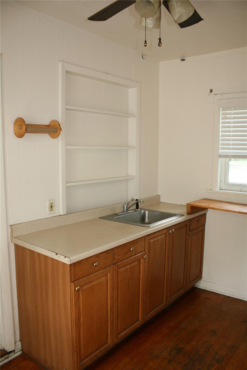 Image 22 of 30 For 1615 7th Avenue