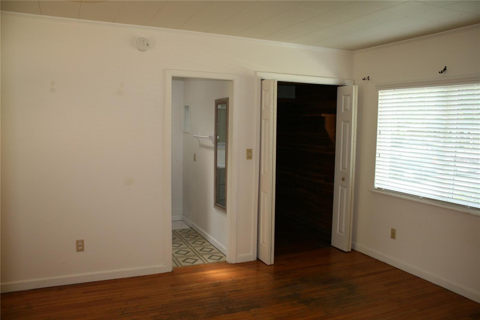 Image 23 of 30 For 1615 7th Avenue