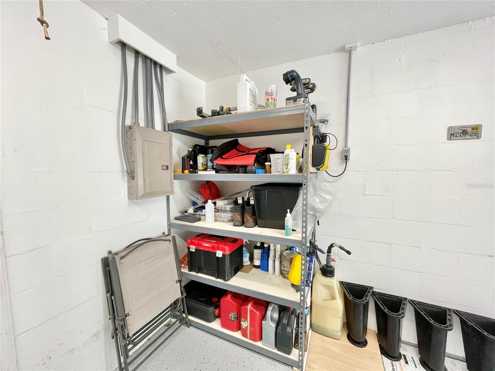 Image 27 of 37 For 2931 17th Drive