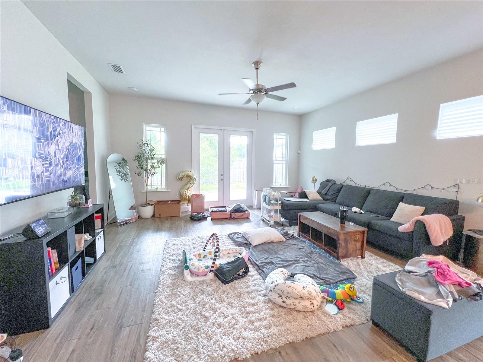 Image 4 of 14 For 9340 67th Lane