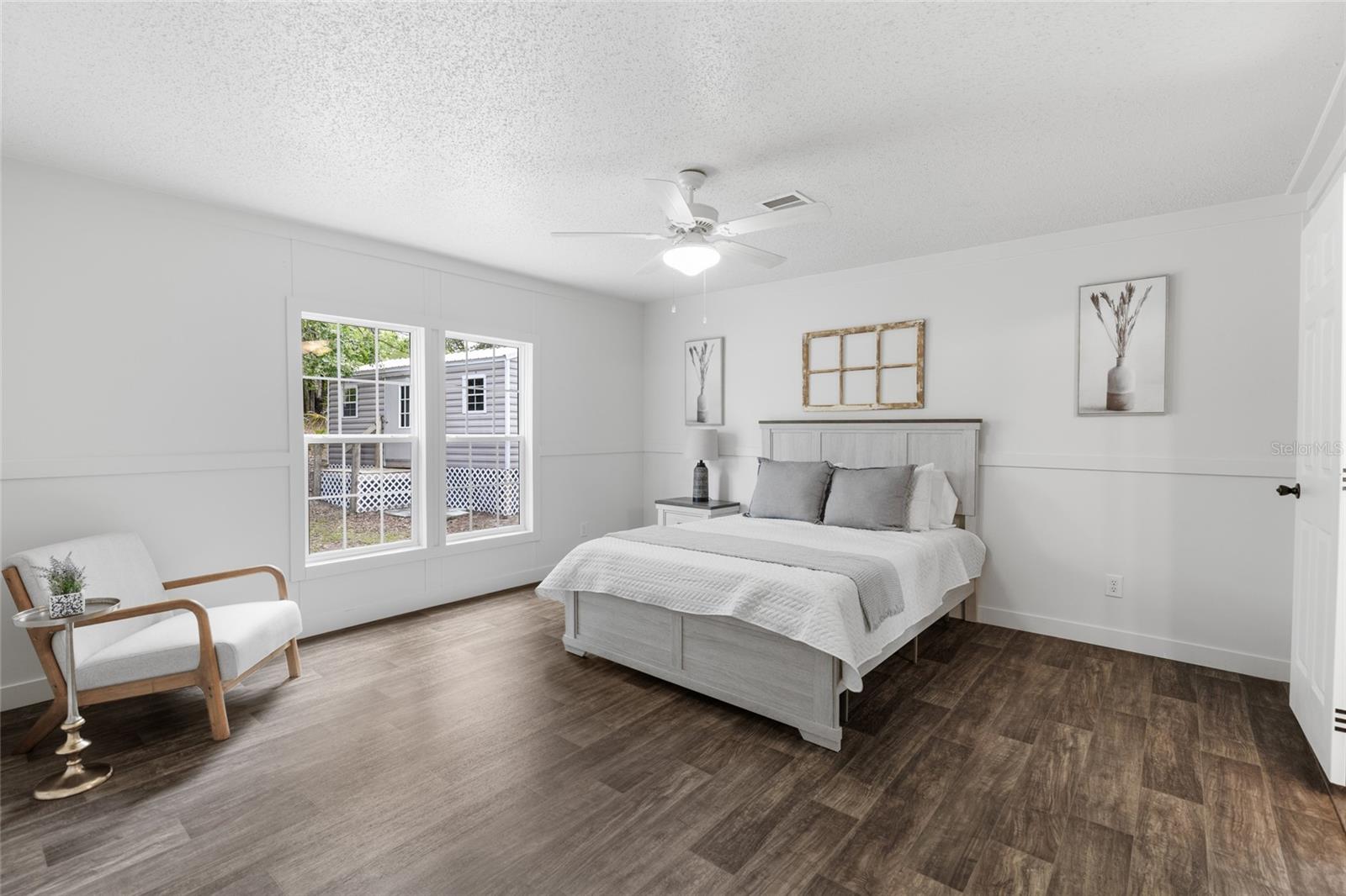 Image 18 of 36 For 6269 18th Terrace
