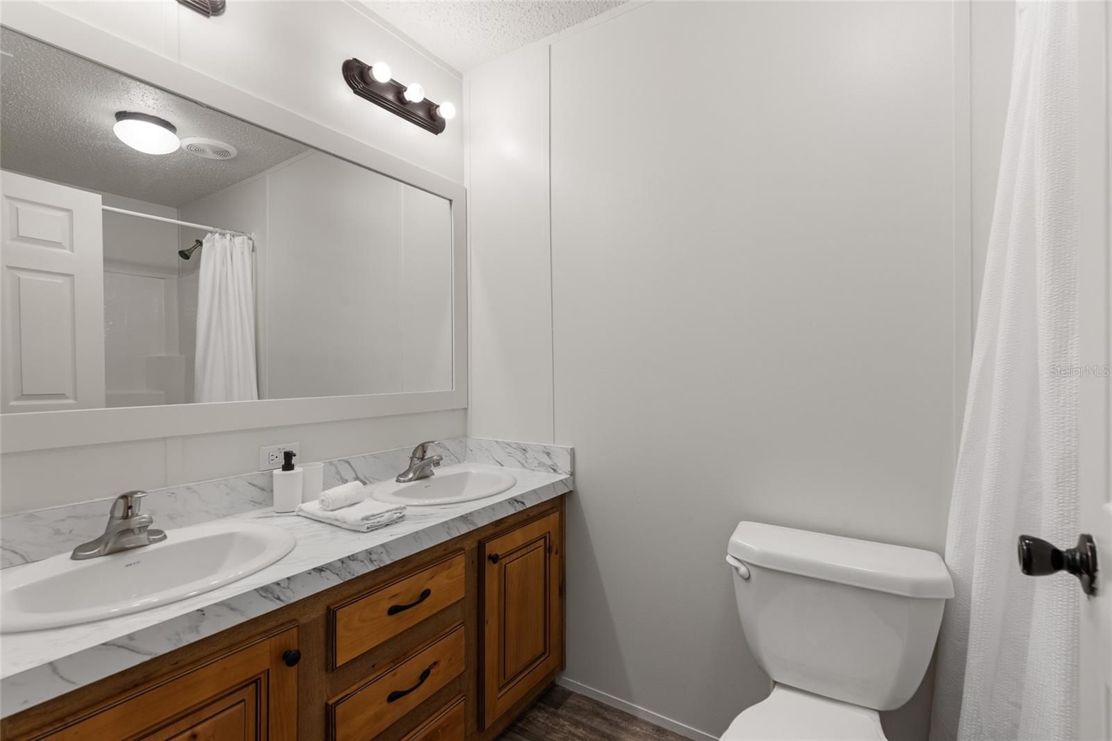 Image 20 of 36 For 6269 18th Terrace