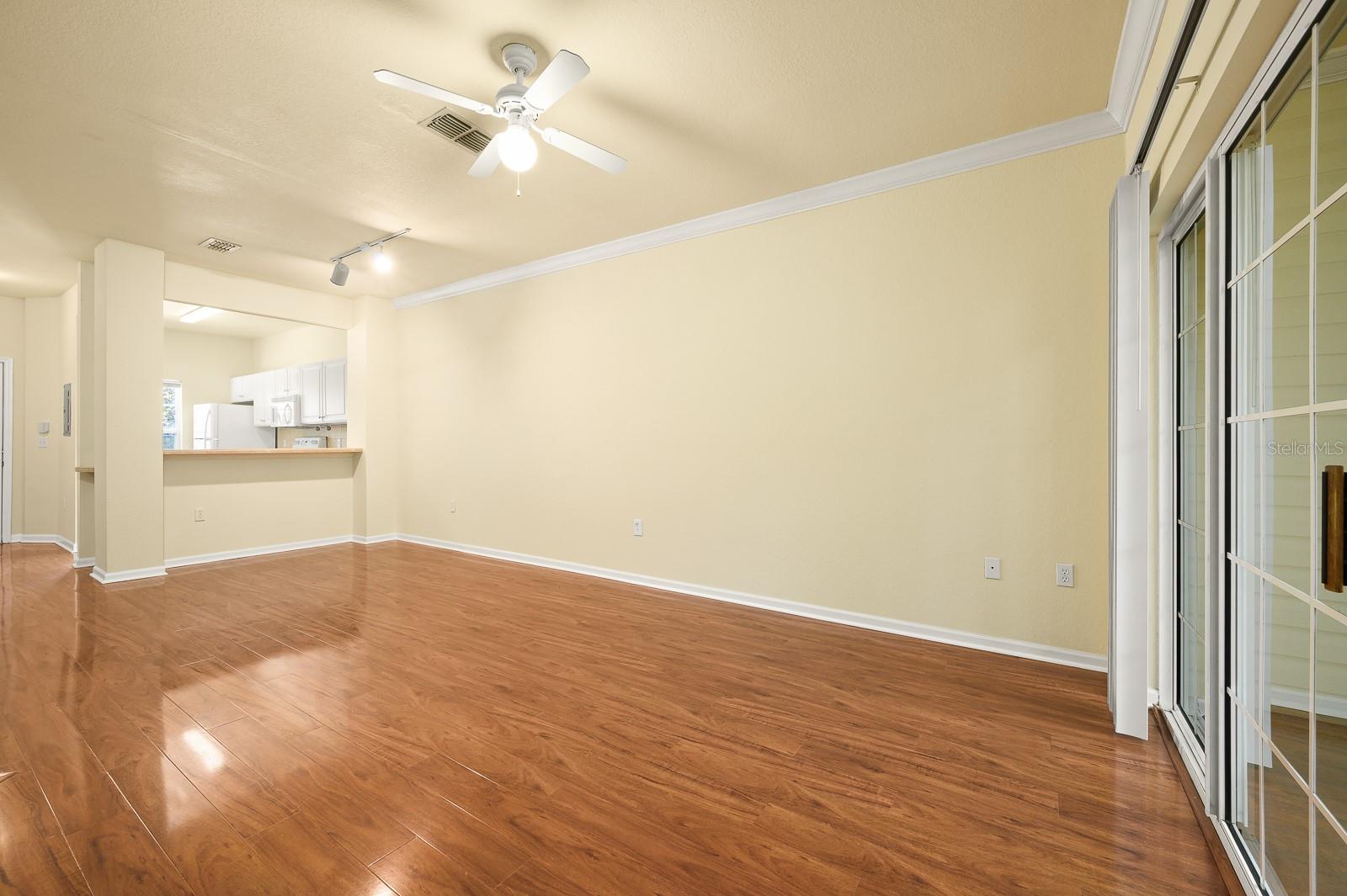 Image 10 of 33 For 5062 44th Lane 102