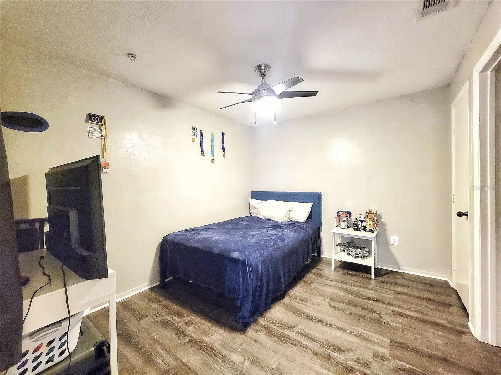 Image 13 of 30 For 4000 23rd Street 5-306