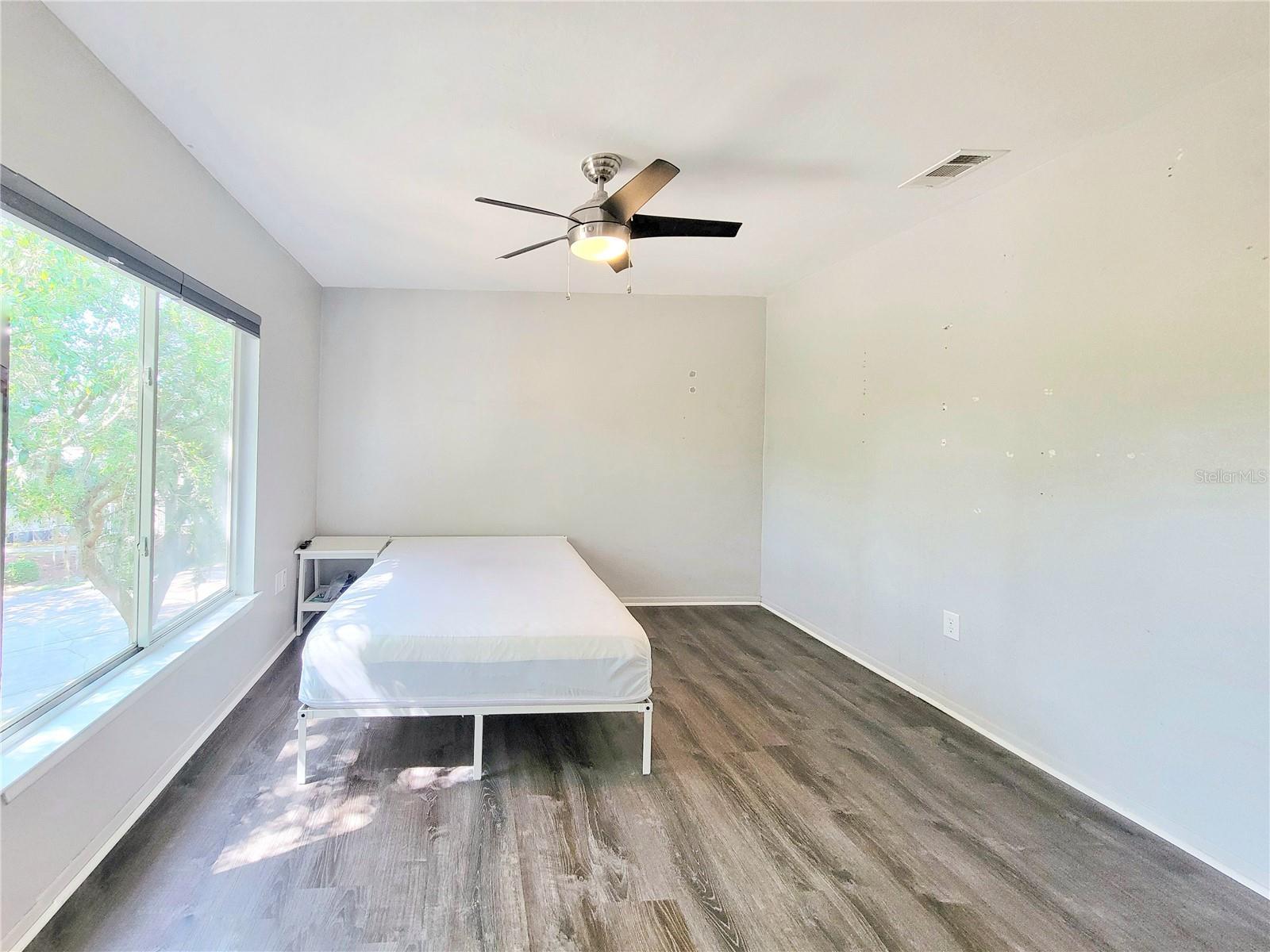Image 18 of 30 For 4000 23rd Street 5-306