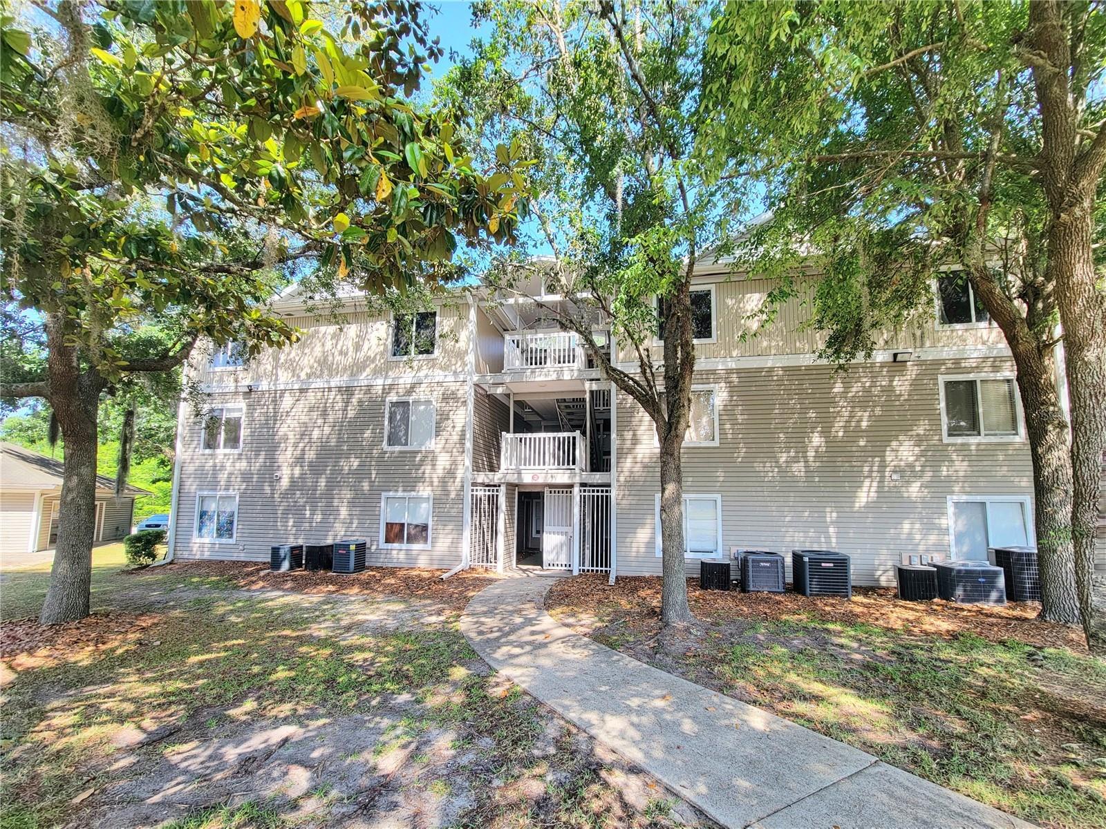 Image 3 of 30 For 4000 23rd Street 5-306