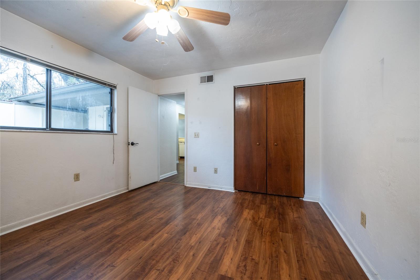 Image 9 of 45 For 5408 4th Place