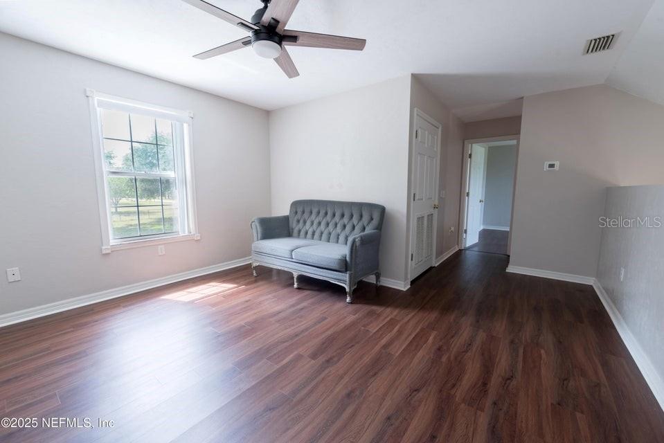 Image 29 of 34 For 11802 83rd Drive