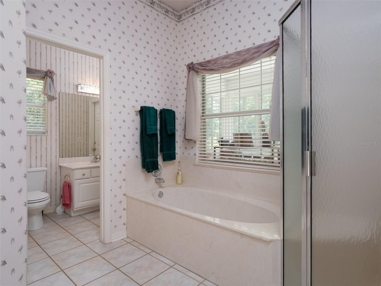 Image 18 of 40 For 10712 12th Terrace