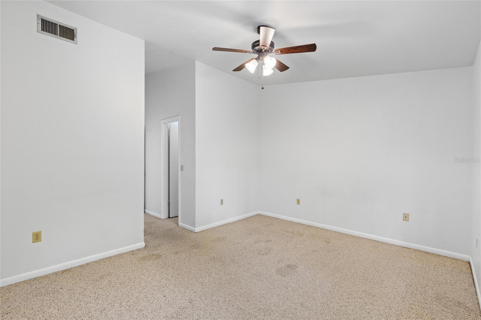 Image 18 of 23 For 2219 39th Way