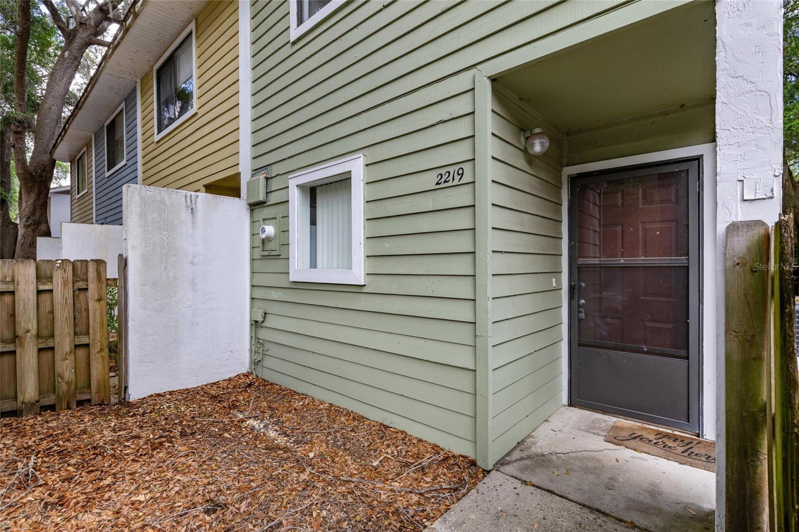 Image 4 of 23 For 2219 39th Way