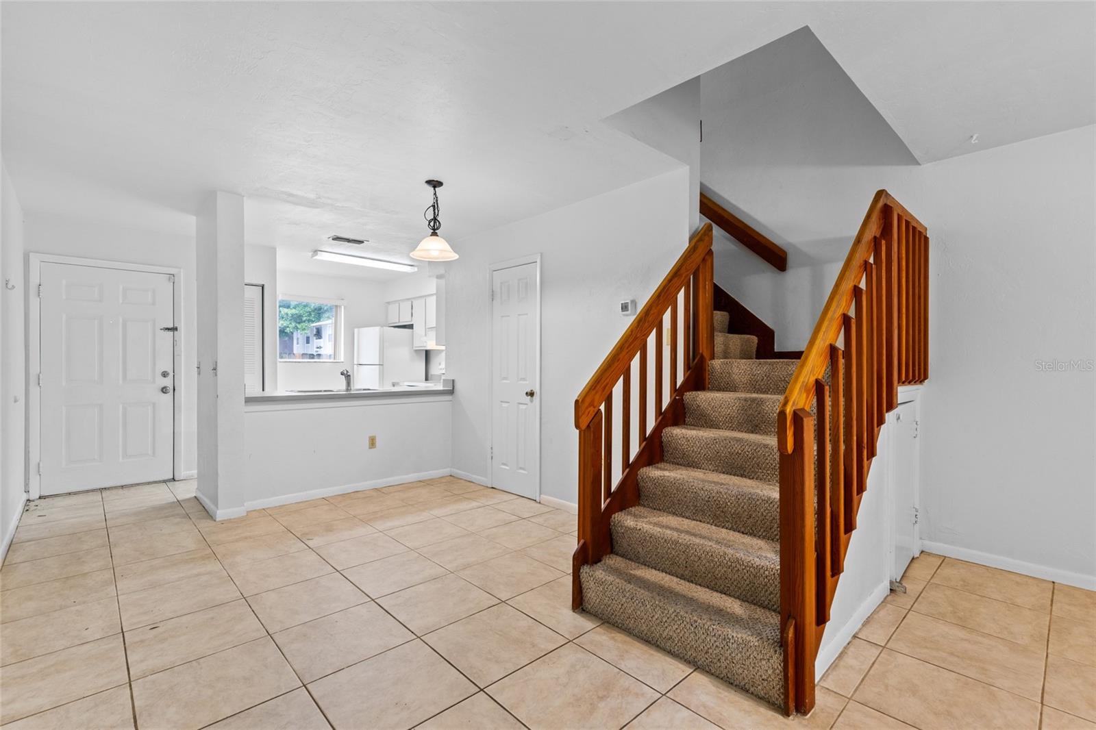 Image 6 of 23 For 2219 39th Way
