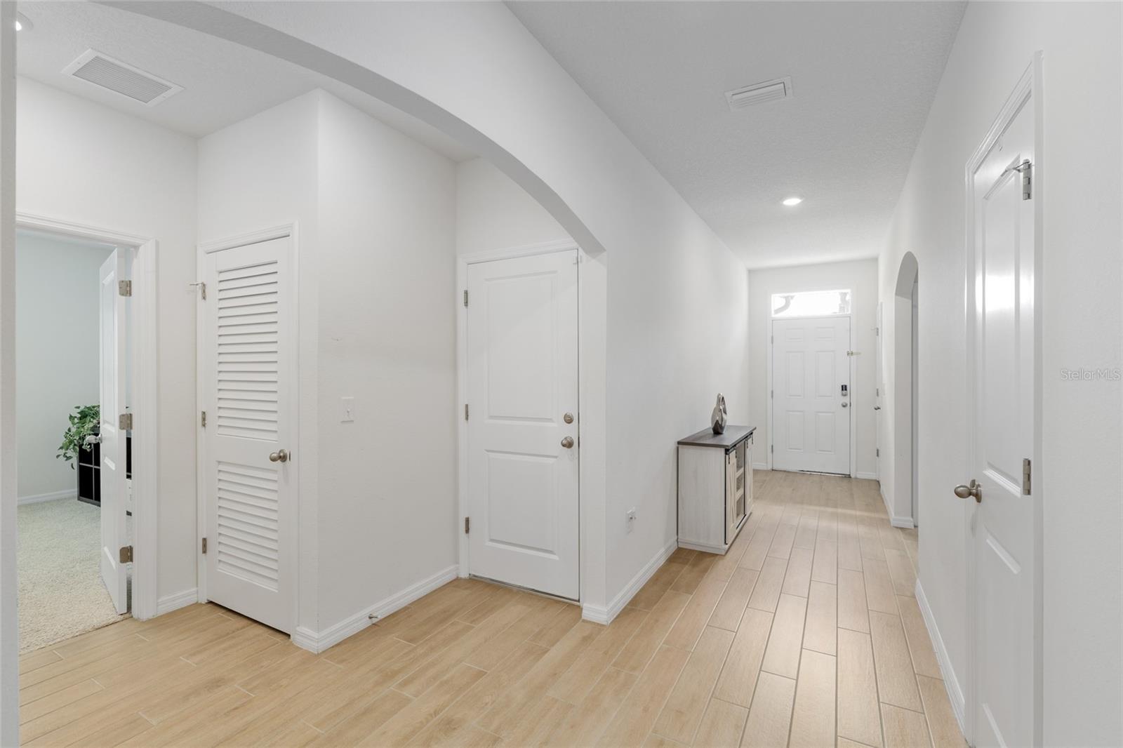 Image 13 of 70 For 5983 83rd Terrace